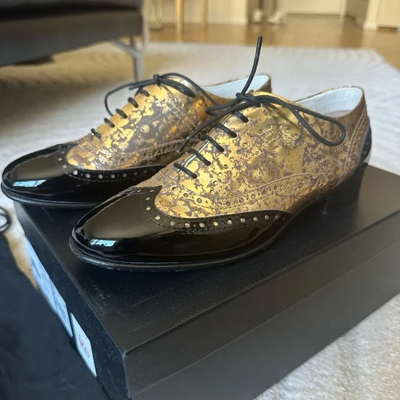 CHANEL Women’s Gold and Black Oxford Shoes - Picture 12 of 14